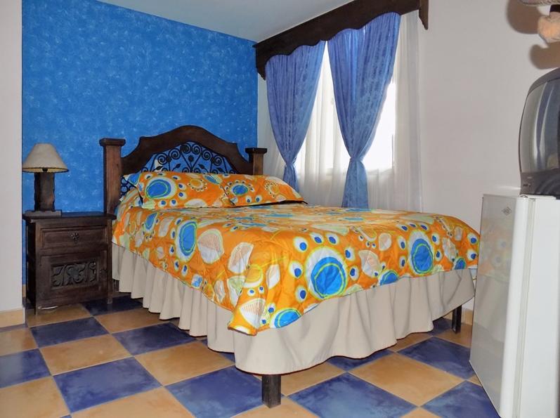 Hotel Casa Colonial Santa Rosa De Cabal Bagian luar foto