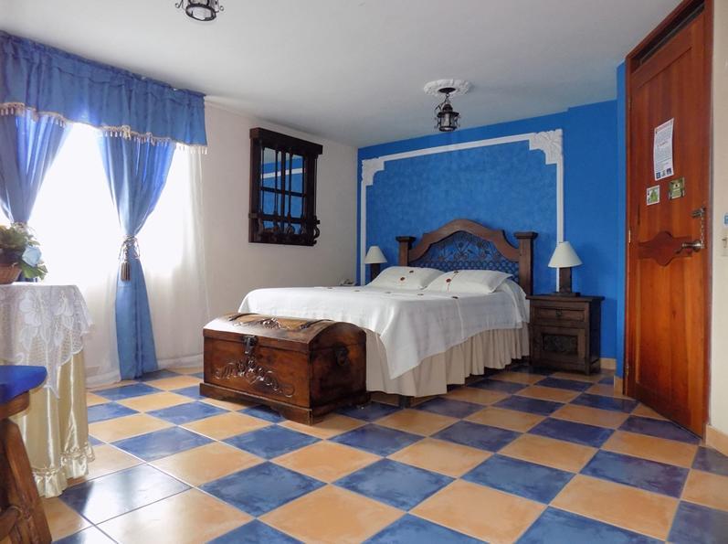 Hotel Casa Colonial Santa Rosa De Cabal Bagian luar foto