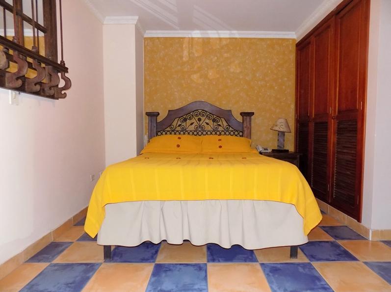 Hotel Casa Colonial Santa Rosa De Cabal Bagian luar foto
