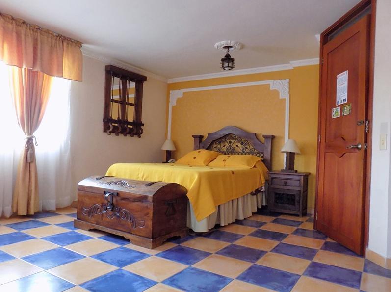 Hotel Casa Colonial Santa Rosa De Cabal Bagian luar foto