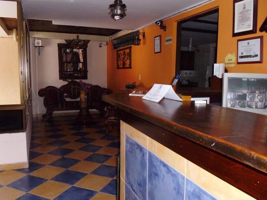 Hotel Casa Colonial Santa Rosa De Cabal Bagian luar foto